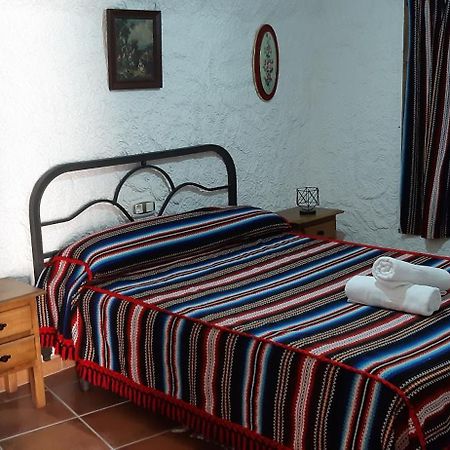 Cuevas Lourdes Villa Benamaurel ภายนอก รูปภาพ