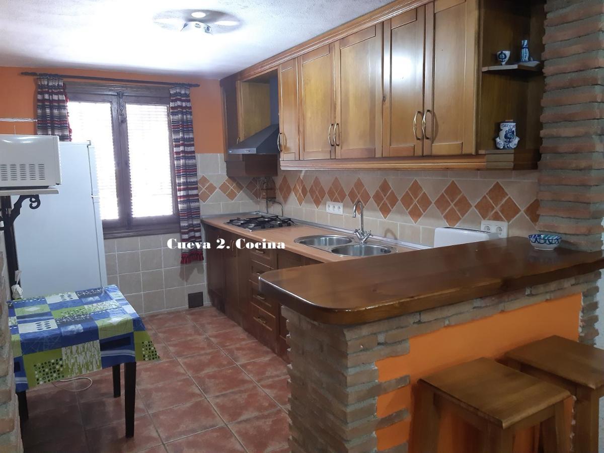 Cuevas Lourdes Villa Benamaurel ภายนอก รูปภาพ