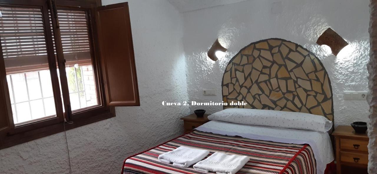 Cuevas Lourdes Villa Benamaurel ภายนอก รูปภาพ