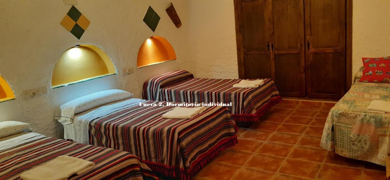 Cuevas Lourdes Villa Benamaurel ภายนอก รูปภาพ